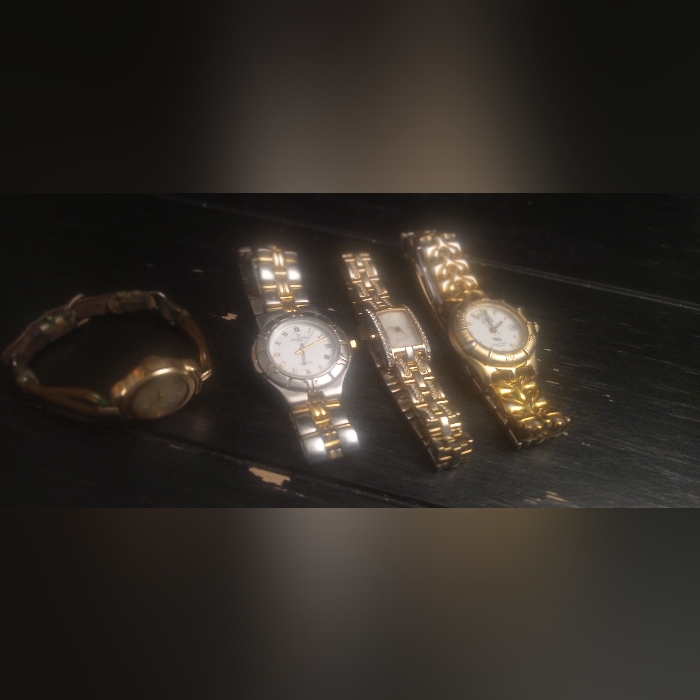 Elegant Gold ToneGpStainless Steel Watches Set